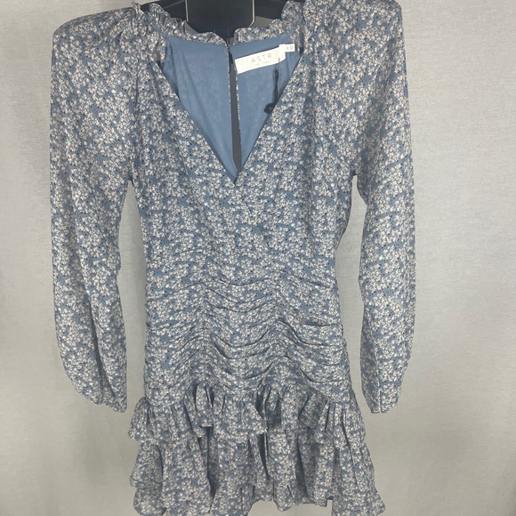 ASTR THE LABEL Tiered Ruffle Minidress size XS NWT - Picture 5 of 8